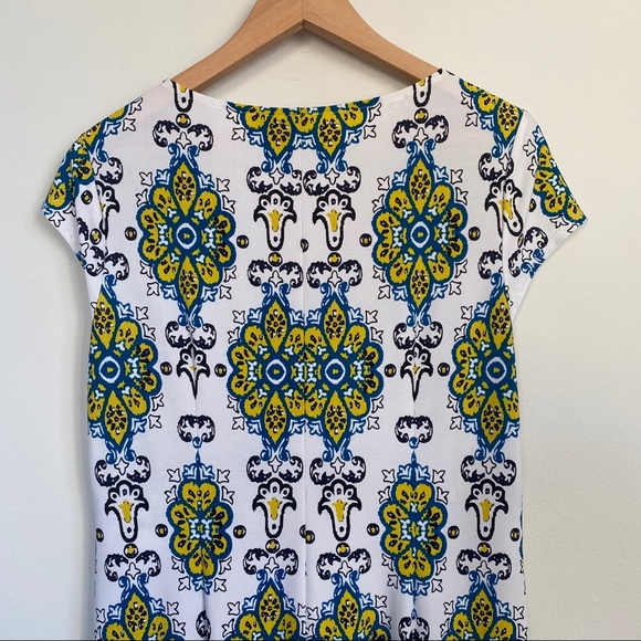 Printed V Neck Dress - Picture 7 of 7